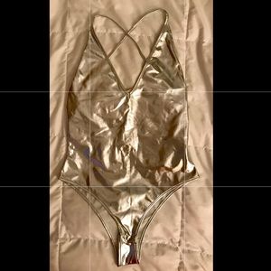 New Women’s Silver Metallic Open Back Bodysuit